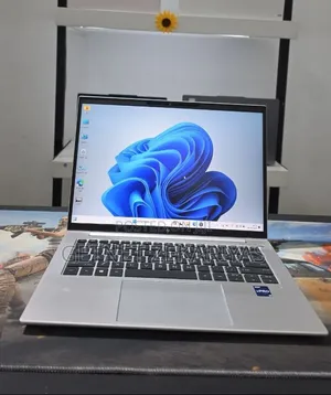 New Laptop HP EliteBook 840 G10 16GB Intel Core i7 SSD 512GB