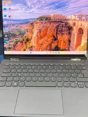 New Laptop Lenovo Yoga 2 16GB AMD Ryzen 7 SSD 512GB