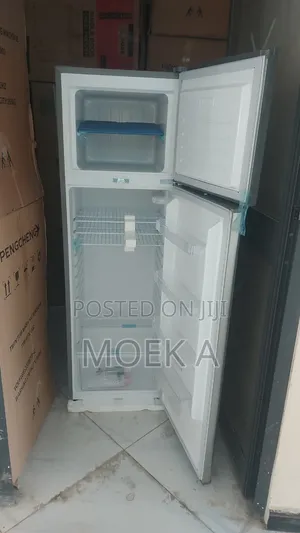 Boss 410 Refrigerator