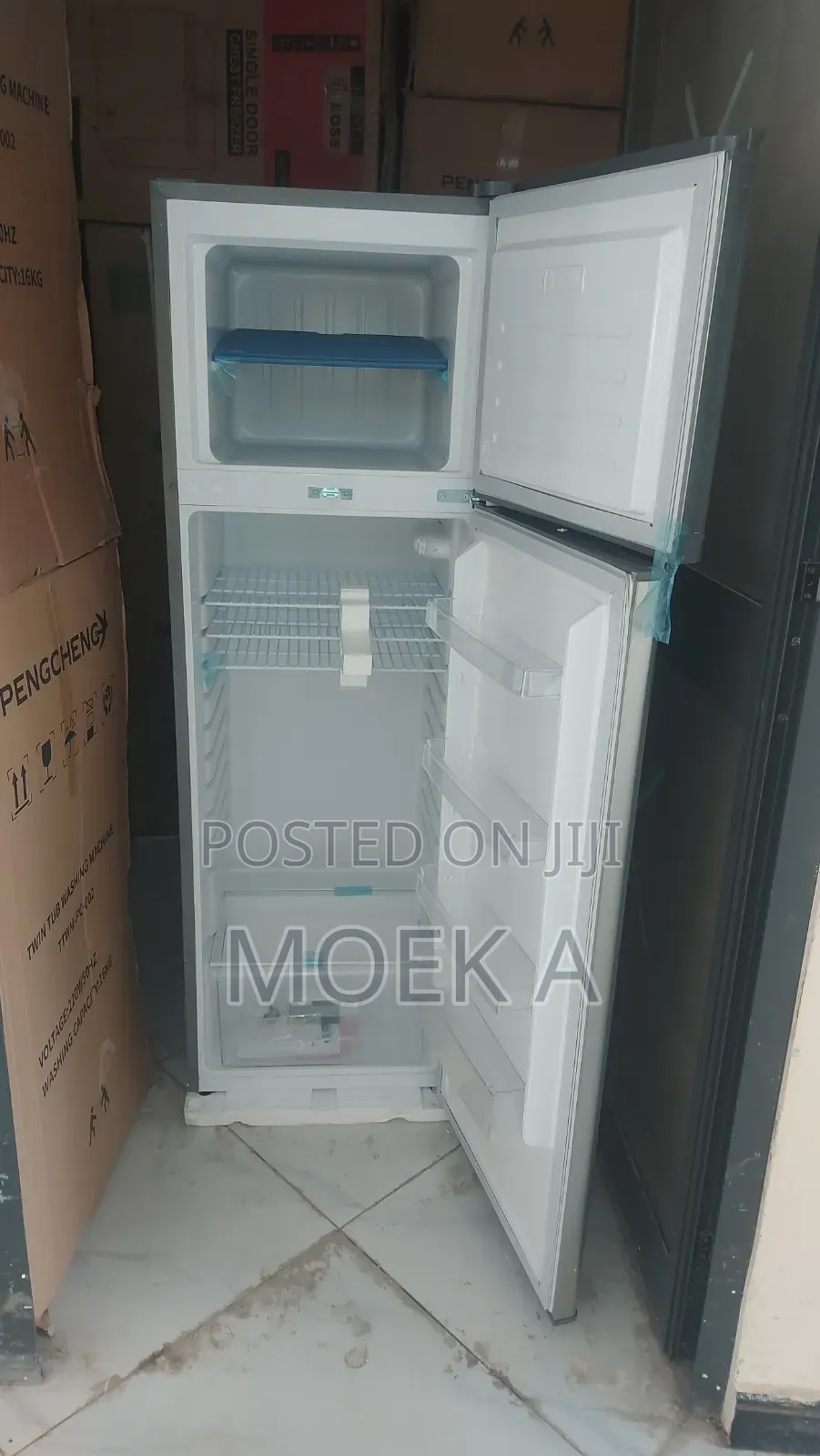 Boss 410 Refrigerator