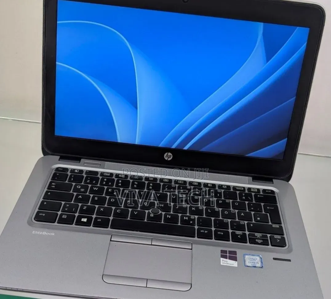 Laptop HP EliteBook 820 G3 8GB Intel Core i5 HDD+SSD 500GB