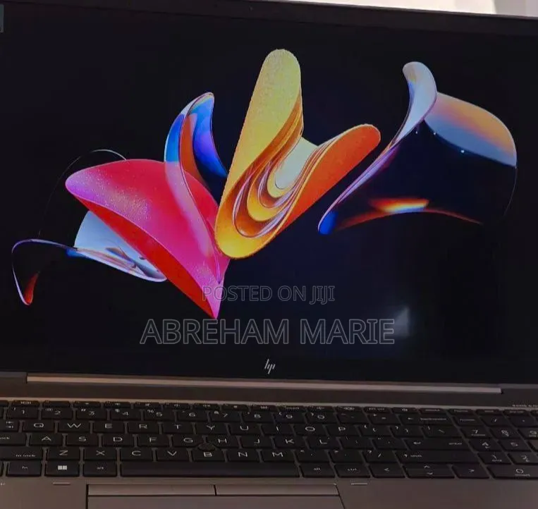 New Laptop HP ZBook 14 16GB Intel Core i7 SSD 512GB