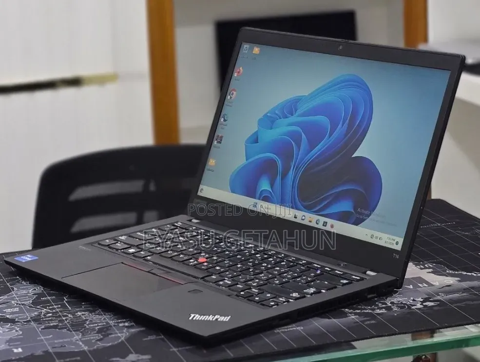 New Laptop Lenovo ThinkPad T14 16GB Intel Core i7 SSD 512GB
