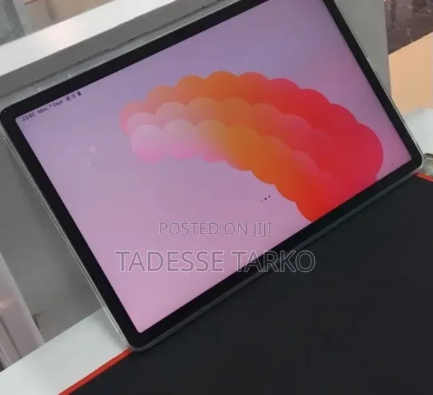 New Samsung Galaxy Tab S9 FE+ 128 GB Gray