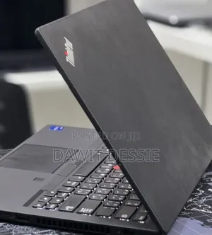 New Laptop Lenovo ThinkPad T14 16GB Intel Core i7 SSD 512GB