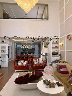 7bdrm House in Addis Abeba, Bole for sale