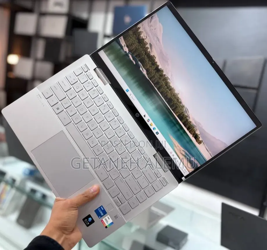 New Laptop HP Pavilion x360 16GB Intel Core i5 SSD 512GB