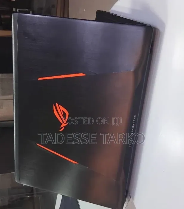 New Laptop Asus 8GB Intel Core i5 SSD 256GB