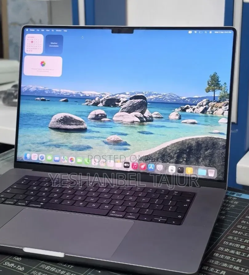 New Laptop Apple MacBook Pro 2020 M1 32GB Apple M1 Pro SSD 512GB