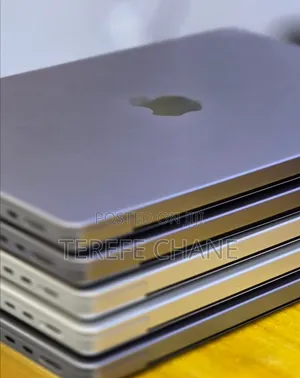 New Laptop Apple MacBook Pro 2021 M1 16GB Apple M1 Pro SSD 512GB