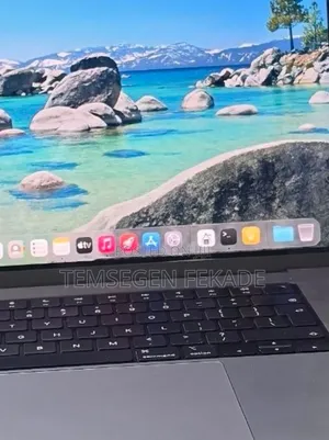New Laptop Apple MacBook Pro 2021 M1 32GB Apple M1 Pro SSD 512GB