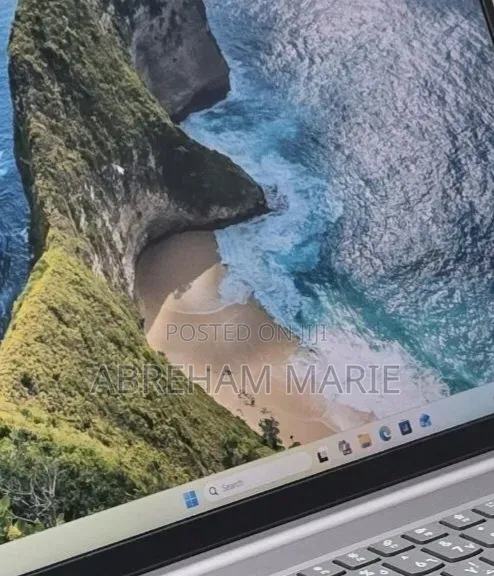 New Laptop Lenovo ThinkBook 13 16GB Intel Core Ultra 7 SSD 512GB