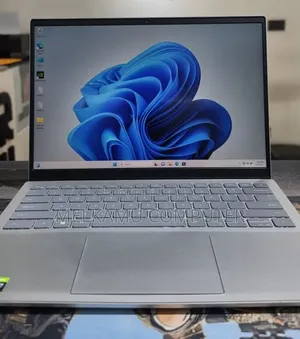 New Laptop Dell Inspiron 14 16GB Intel Core i7 SSD 512GB