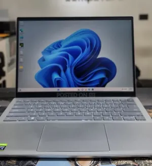New Laptop Dell Inspiron 14 16GB Intel Core i7 SSD 512GB