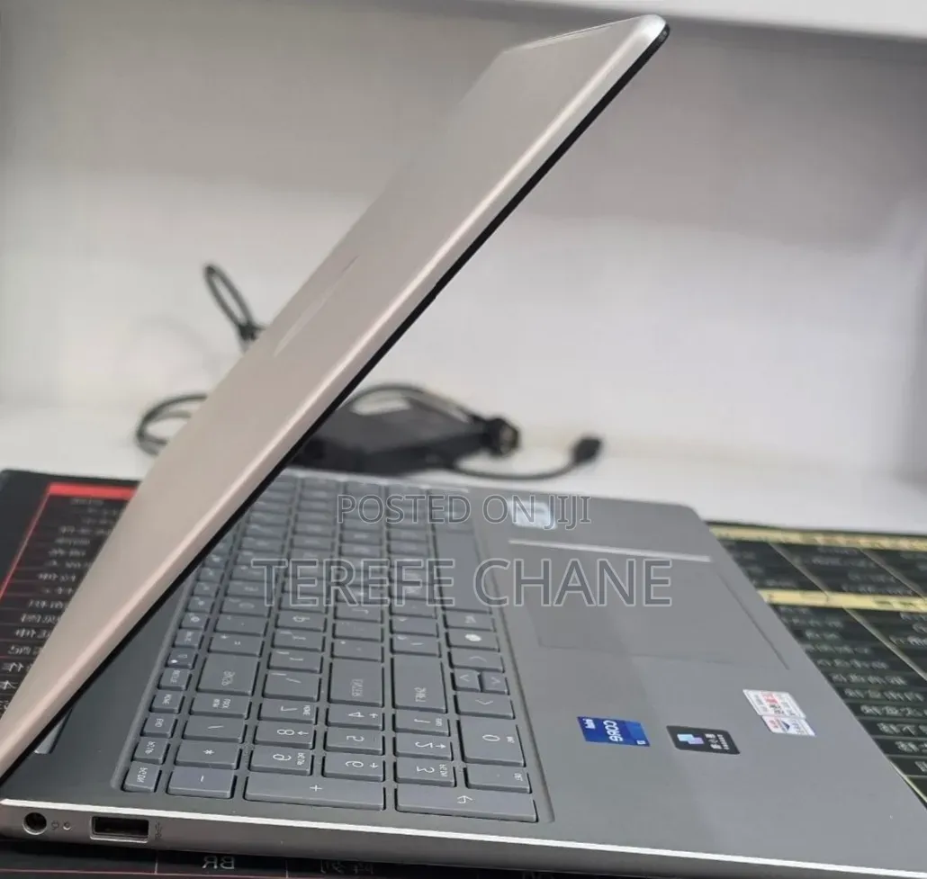 New Laptop HP Stream Notebook 16GB Intel Core i7 SSD 1T