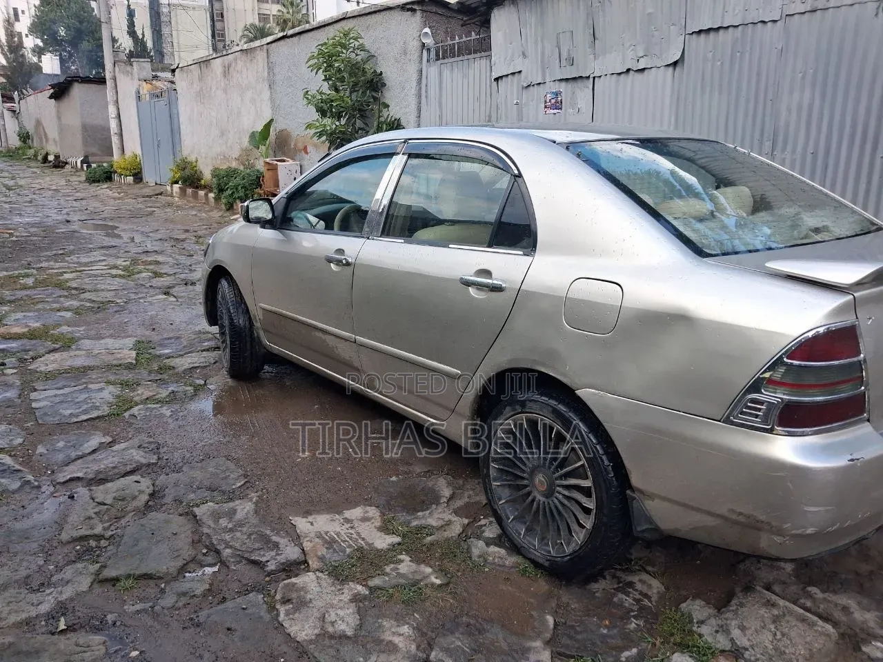 Toyota Corolla 2003 Gold