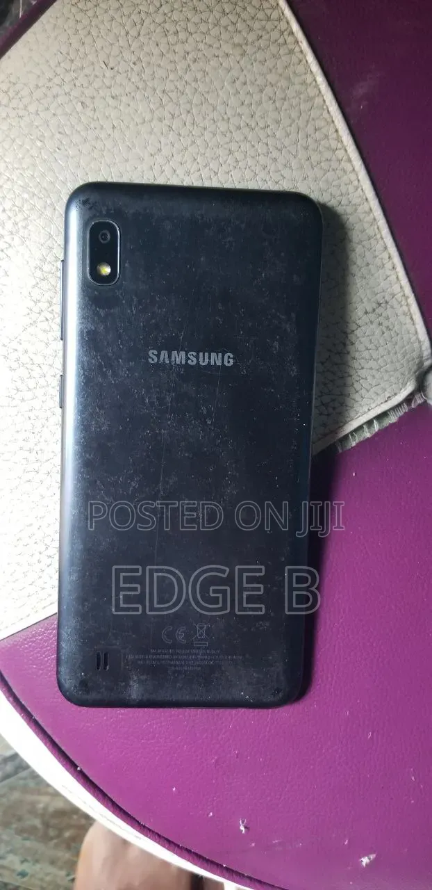 Samsung Galaxy A10 32 GB