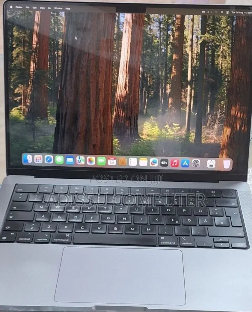 New Laptop Apple MacBook Pro 2021 M1 32GB Apple M1 Pro SSD 1T