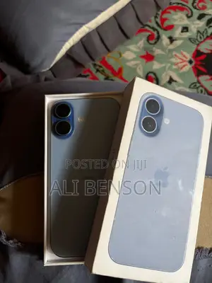 New Apple iPhone 17 256 GB Blue