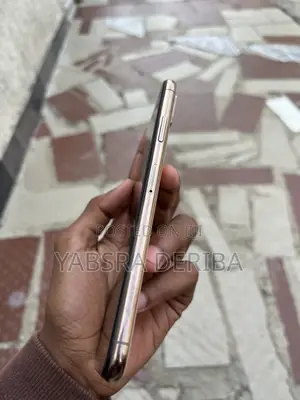 Apple iPhone XS Max 64 GB Gold