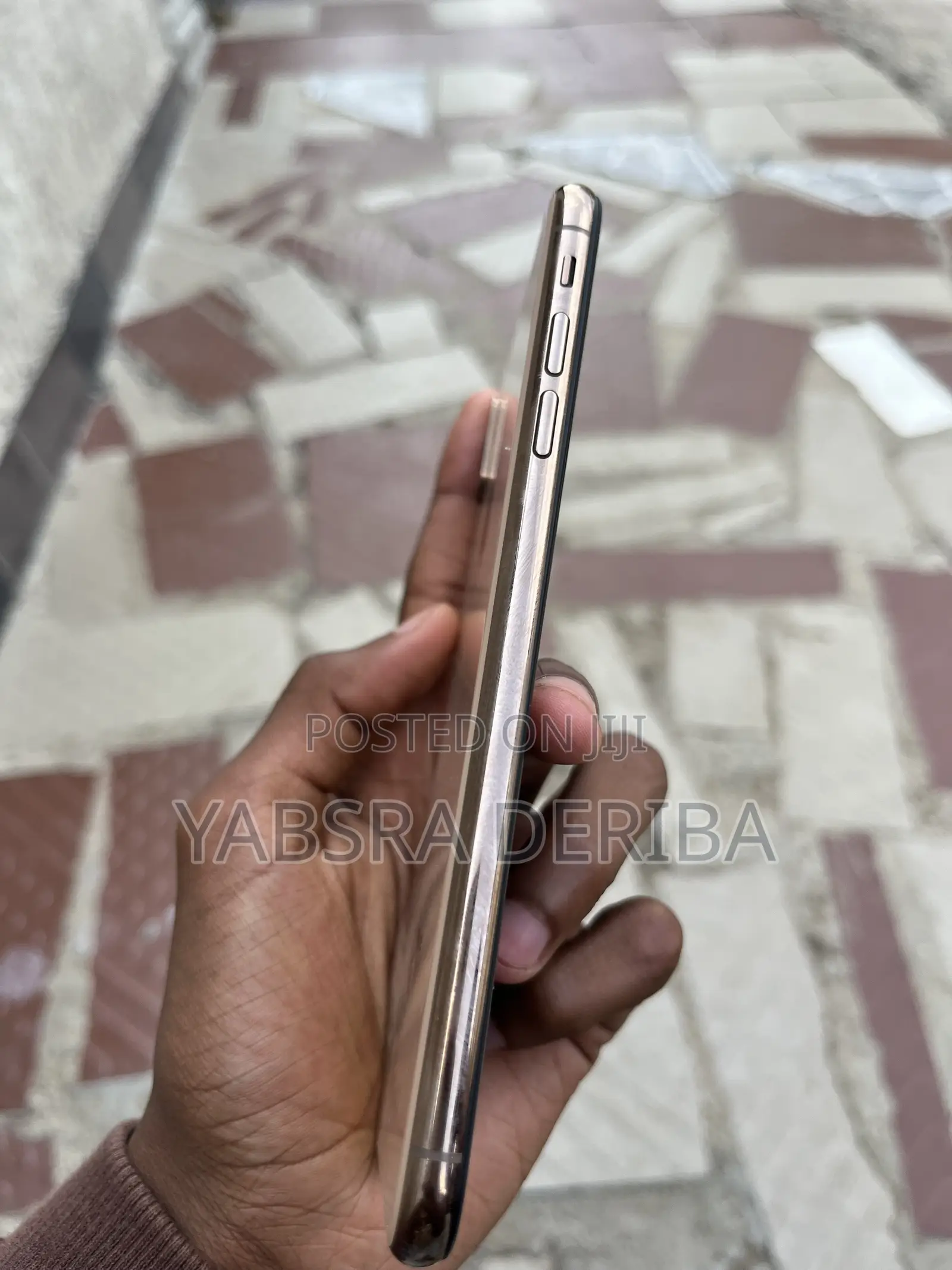 Apple iPhone XS Max 64 GB Gold