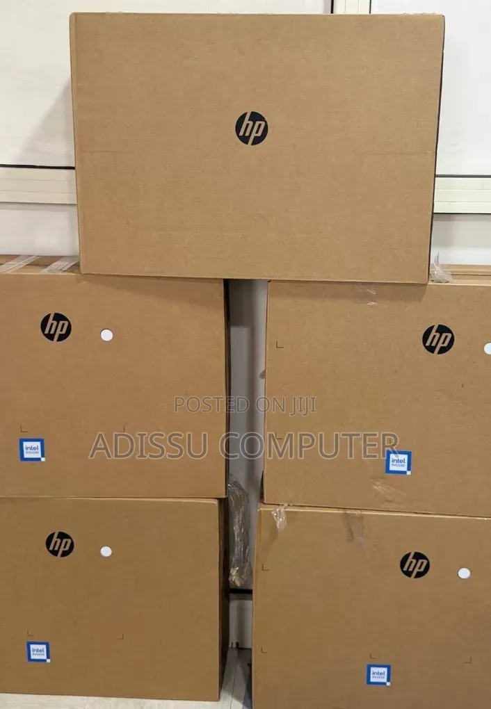 New HP 200 G4 22 All-in-One 8GB Intel Core i5 SSD 512GB