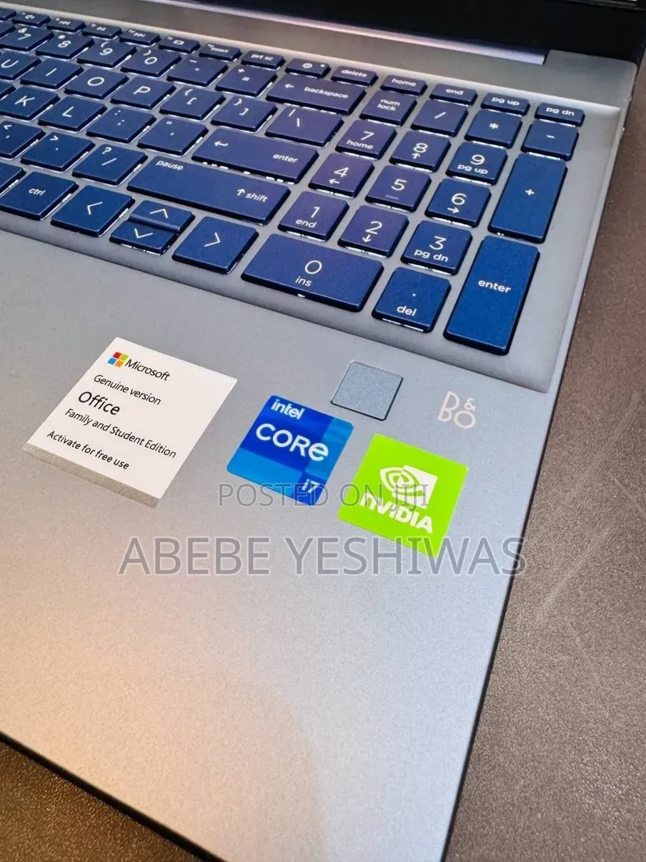 New Laptop HP Pavilion 15 16GB Intel Core i7 SSD 512GB