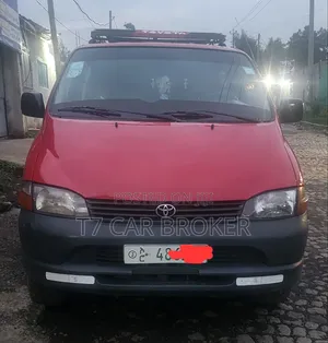 Toyota Grand HiAce 1999 Red