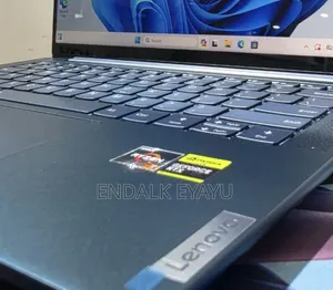 New Laptop HP 16GB AMD Ryzen 7 SSD 512GB