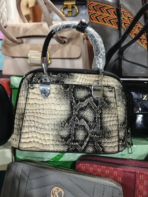 የሴቶች ቦርሳ Women Bags