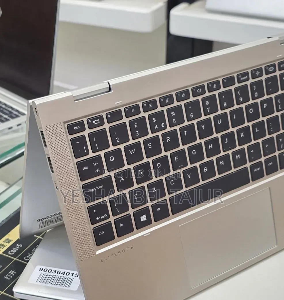 New Laptop HP EliteBook 830 G8 16GB Intel Core i5 SSD 512GB