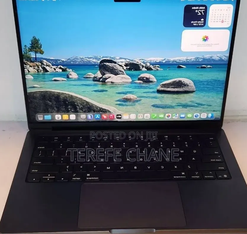 New Laptop Apple MacBook Pro 2025 M5 16GB Apple M5 Pro SSD 512GB