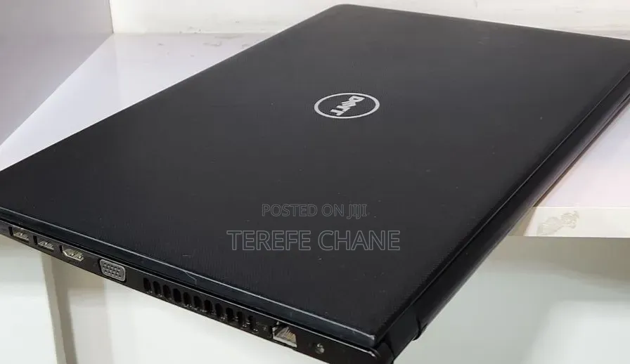 New Laptop Dell Vostro 15 3000 8GB Intel Core i5 HDD 1T