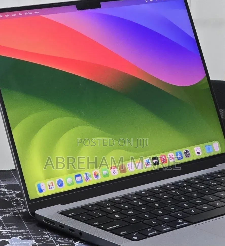 New Laptop Apple MacBook Pro 2021 M1 8GB Apple M1 Pro SSD 512GB