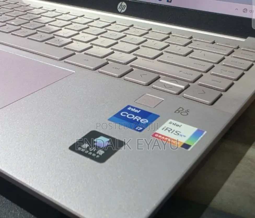 New Laptop HP Pavilion 14 16GB Intel Core i7 SSD 512GB
