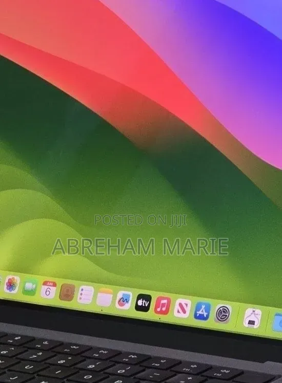 New Laptop Apple MacBook Pro 2021 M1 8GB Apple M1 Pro SSD 512GB