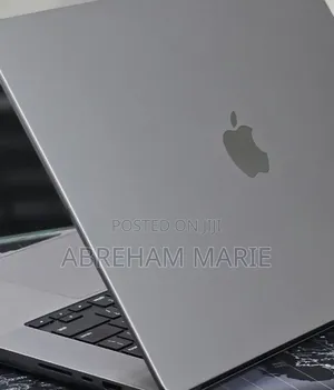 New Laptop Apple MacBook Pro 2023 M2 16GB Intel Core M2 SSD 512GB