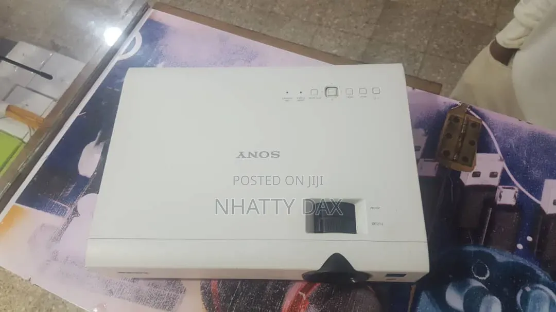 Sony Projector  Condition Almost New