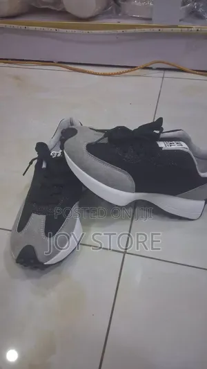 Women Shoes Brand New