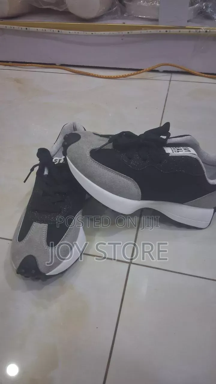 Women Shoes Brand New