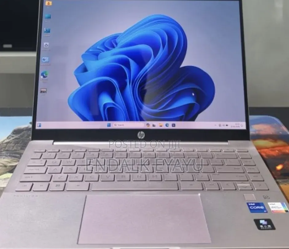 New Laptop HP Pavilion 14 16GB Intel Core i7 SSD 512GB