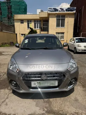 Suzuki Dzire 2022 Silver
