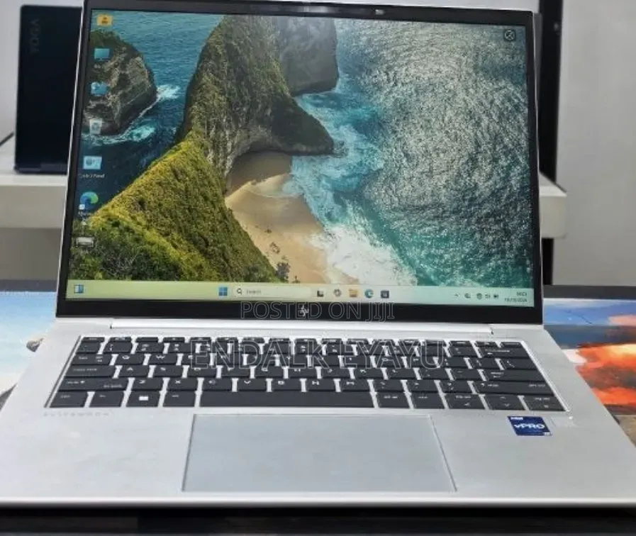 New Laptop HP EliteBook 840 G9 16GB Intel Core i7 SSD 512GB