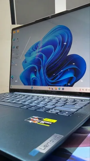 New Laptop Lenovo ThinkPad X1 Yoga 16GB AMD Ryzen 7 SSD 512GB