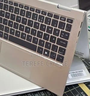 New Laptop HP EliteBook 830 G8 16GB Intel Core i7 SSD 512GB