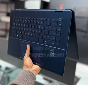 New Laptop HP Spectre X360 16GB Intel Core i7 SSD 512GB