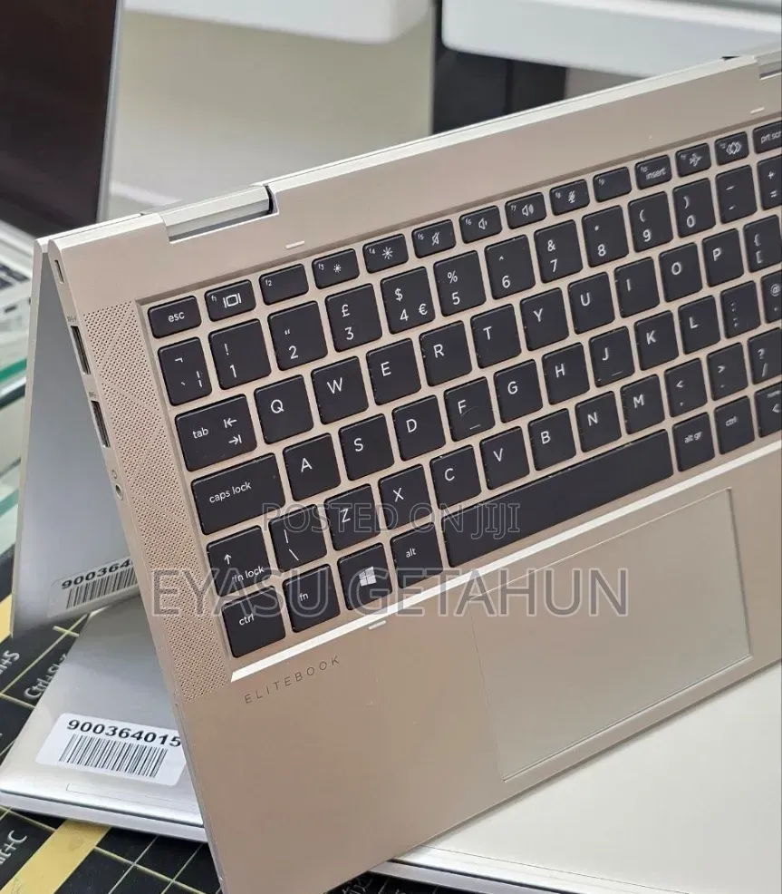 New Laptop HP EliteBook 830 G8 16GB Intel Core i5 SSD 512GB