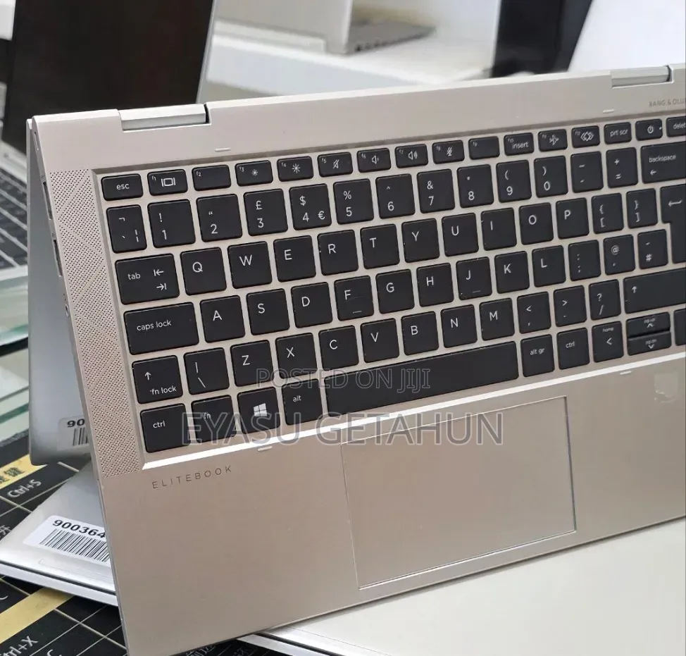 New Laptop HP EliteBook 830 G8 16GB Intel Core i5 SSD 512GB