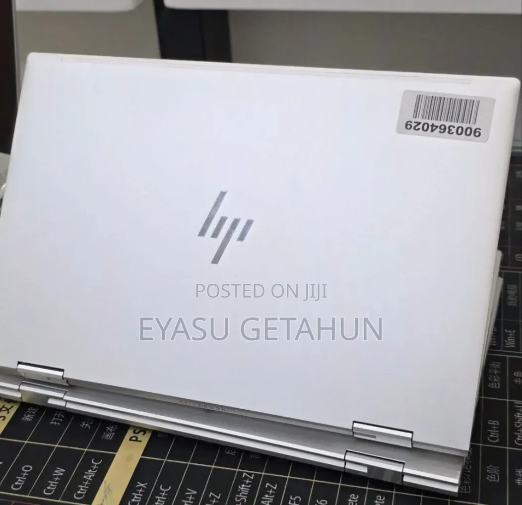 New Laptop HP EliteBook 830 G8 16GB Intel Core i5 SSD 512GB