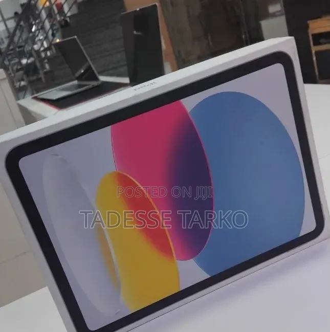 New Apple iPad (2025) 128 GB
